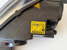 Laden Sie das Bild in den Galerie-Viewer, Frontscheinwerfer Skoda Yeti 5L1941016 Xenon Rechts Scheinwerfer Headlight SCH2491687243de