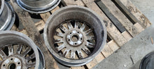 Load image into Gallery viewer, 1x Alufelge 17 Zoll 7.0&quot; 5x112 3B0601025P Audi Rim Wheel