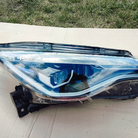 Frontscheinwerfer Renault Zoe 260102384R Rechts Scheinwerfer Headlight SCH5420713236oi