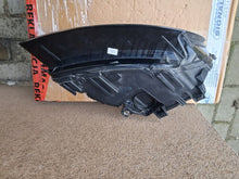 Laden Sie das Bild in den Galerie-Viewer, Frontscheinwerfer Audi Q5 8R0941005C LED Links Scheinwerfer Headlight SCH7843185119di