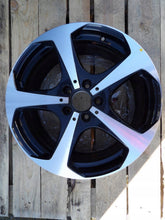 Laden Sie das Bild in den Galerie-Viewer, 1x Alufelge 18 Zoll 8.5" 5x112 Glanz A2054014700 Mercedes-Benz W205 Rim Wheel FEL6010910916cu