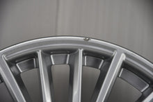 Laden Sie das Bild in den Galerie-Viewer, 1x Alufelge 17 Zoll 7.5" 5x112 30ET Glanz Silber 6883519 BMW Rim Wheel FEL6557323022vp
