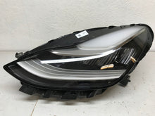 Laden Sie das Bild in den Galerie-Viewer, Frontscheinwerfer Tesla Model 3 1077375 Full LED Links Scheinwerfer Headlight