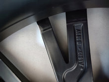 Load image into Gallery viewer, 1x Alufelge 18 Zoll 7.5" 5x112 25ET Glanz Schwarz 6885305 BMW 3 G21 G20 FEL9763821708wo