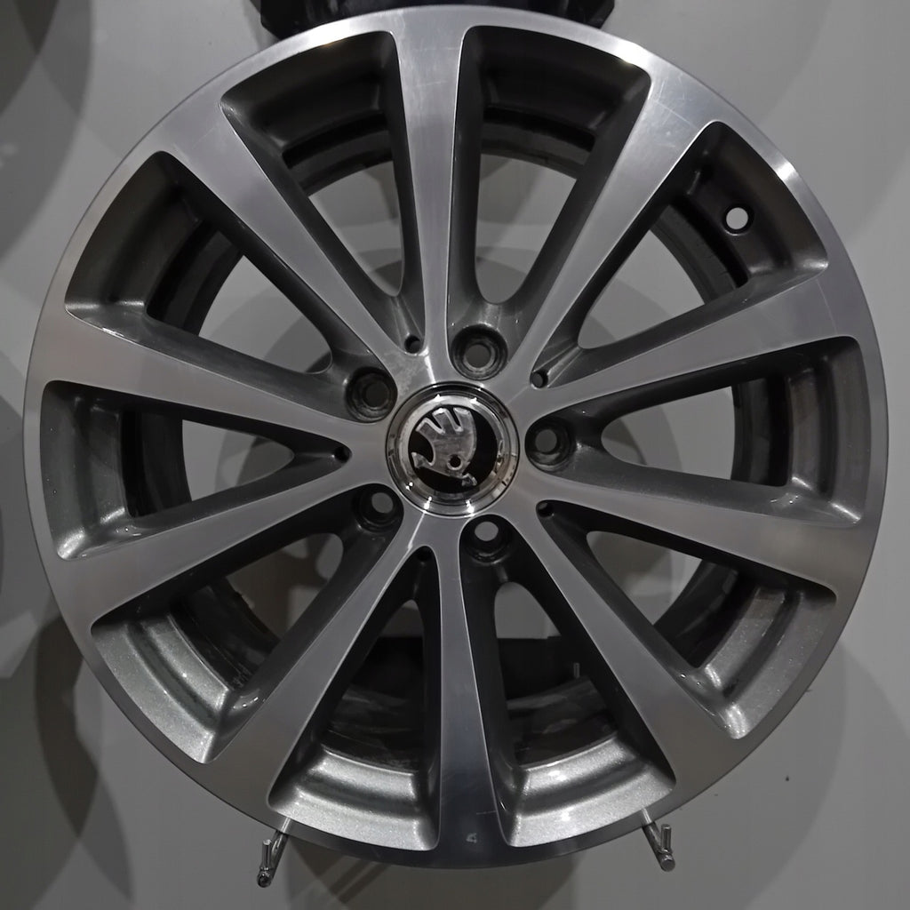 4x Alufelge 17 Zoll 7.5" 5x112 40ET A2134011300 Mercedes-Benz Superb I Rim Wheel FEL8958550885mu