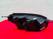 Load image into Gallery viewer, Frontscheinwerfer Opel Zafira Vivaro 9832837680-00 Links Scheinwerfer Headlight