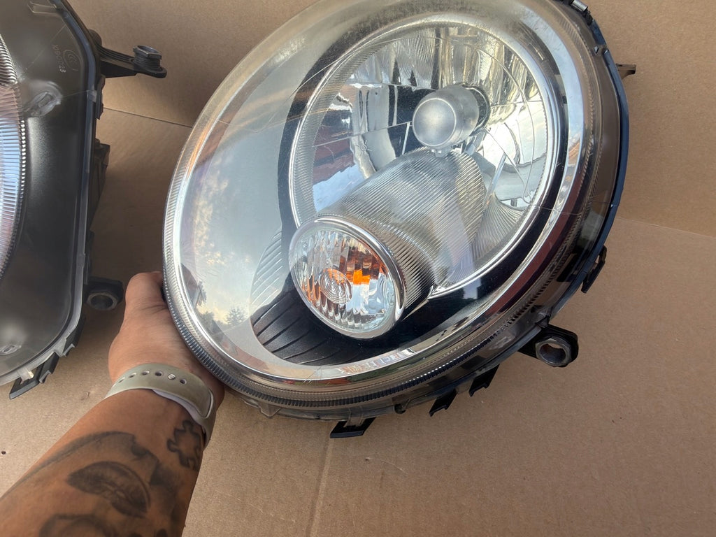Frontscheinwerfer Mini R57 R55 R56 0301225304 0301225303 Ein Satz Headlight SCH9258206843su