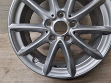 Laden Sie das Bild in den Galerie-Viewer, 1x Alufelge 16 Zoll 6855080 BMW 2 F45 Rim Wheel FEL1584971834pd