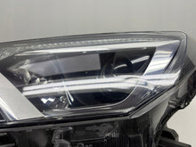 Laden Sie das Bild in den Galerie-Viewer, Frontscheinwerfer Toyota Rav 4 85122000 Links Scheinwerfer Headlight SCH2603850721ld