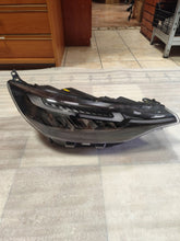 Laden Sie das Bild in den Galerie-Viewer, Frontscheinwerfer Ford Transit Custom PZ3113E014CB Rechts Scheinwerfer Headlight SCH7713593429dw