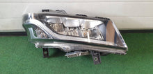 Laden Sie das Bild in den Galerie-Viewer, Frontscheinwerfer Iveco I 58029054830 Rechts Scheinwerfer Headlight SCH8038719709ox