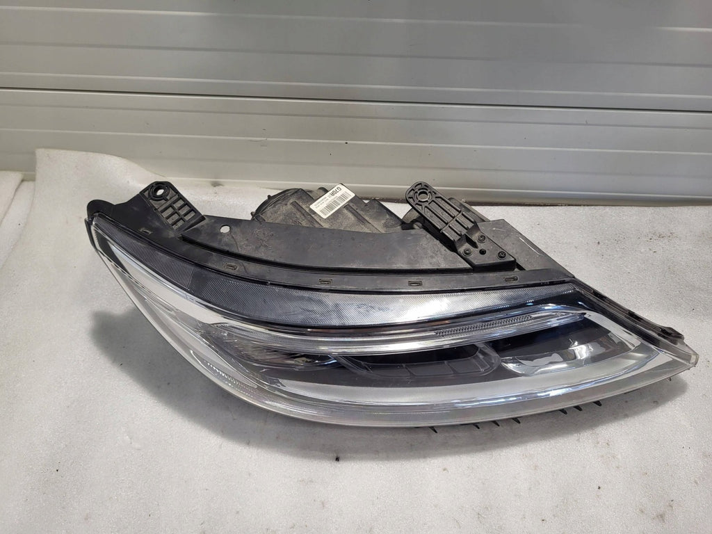 Frontscheinwerfer Kia Sorento I 2P924 Rechts Scheinwerfer Headlight SCH6269009136tb