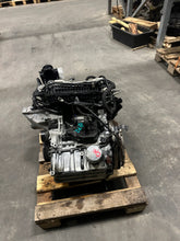 Load image into Gallery viewer, Motor Audi A3 A1 DKR CHZ DKL 1.0 TFSI 39TKm 2018 Benzin Engine Komplett