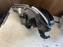 Laden Sie das Bild in den Galerie-Viewer, Frontscheinwerfer Citroën C4 III 9830649280 Full LED Rechts Headlight