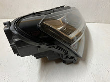 Laden Sie das Bild in den Galerie-Viewer, Frontscheinwerfer Skoda Superb III 3V1941016D LED Rechts Scheinwerfer Headlight