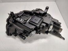 Laden Sie das Bild in den Galerie-Viewer, Frontscheinwerfer Renault Kangoo 260608411R Links Scheinwerfer Headlight SCH3833558683wh