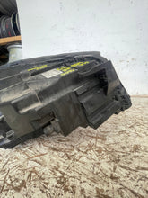 Laden Sie das Bild in den Galerie-Viewer, Frontscheinwerfer Mercedes-Benz Gla A1569066900 LED Links Scheinwerfer Headlight SCH1109826249eo