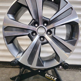 1x Alufelge 19 Zoll 7.5