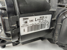 Load image into Gallery viewer, Frontscheinwerfer Seat Leon 5F1941005A Links Scheinwerfer Headlight