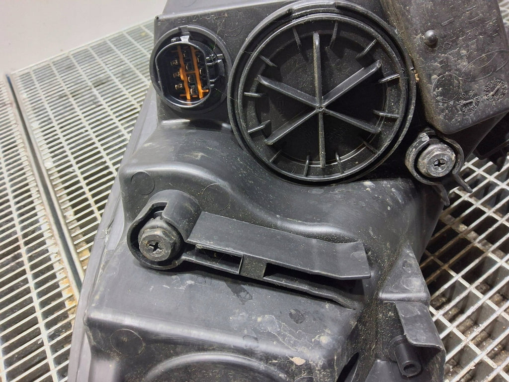 Frontscheinwerfer Hyundai Ix20 921011KXXX Rechts Scheinwerfer Headlight SCH3328312489op