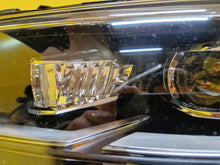 Load image into Gallery viewer, Frontscheinwerfer VW T-Roc 2GA941035D Full LED Links Scheinwerfer Headlight SCH9938454004qt
