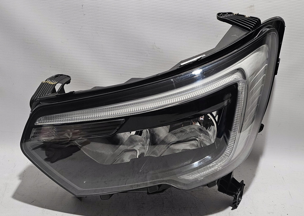 Frontscheinwerfer Renault Master III 260607867R Links Scheinwerfer Headlight SCH2431713027nv