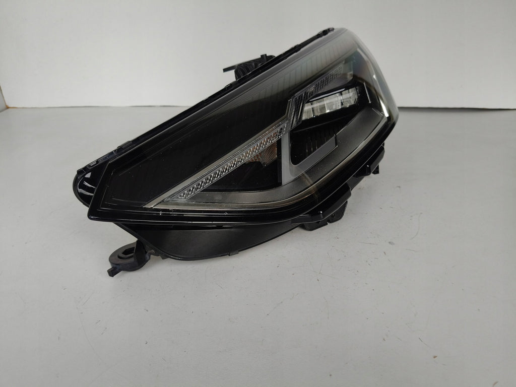 Frontscheinwerfer Audi A4 B9 8W0941011 Full LED Ein Stück (Rechts oder Links)