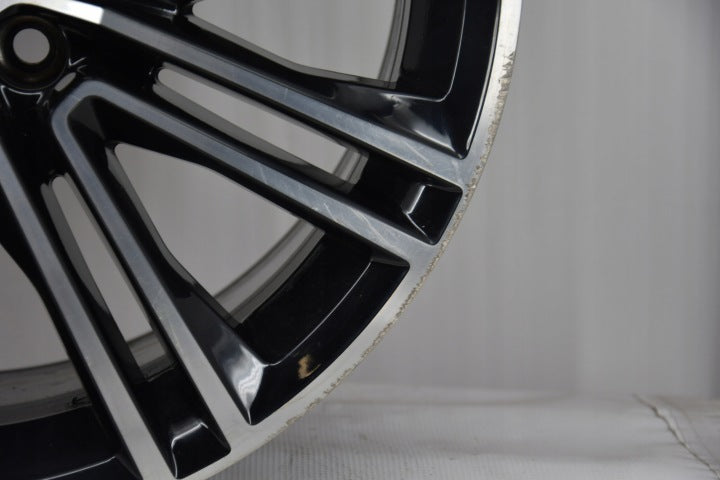 1x Alufelge 18 Zoll 8.0" 5x112 44ET 3AA601025L VW Rim Wheel FEL5917646272gx