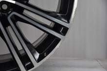 Load image into Gallery viewer, 1x Alufelge 18 Zoll 8.0" 5x112 44ET 3AA601025L VW Rim Wheel FEL5917646272gx