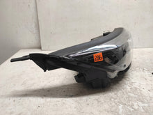 Laden Sie das Bild in den Galerie-Viewer, Frontscheinwerfer Kia Stonic 92102-H8- PAW4125 Full LED Rechts Headlight SCH4152206948zy