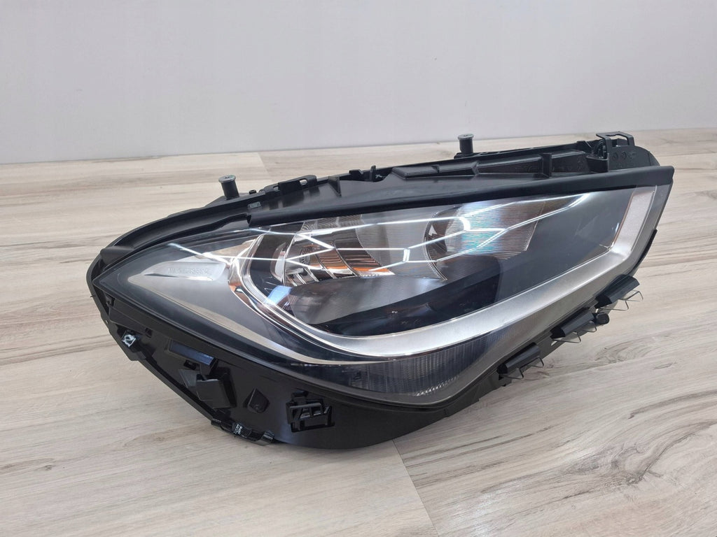Frontscheinwerfer Mercedes-Benz Cla C118 A1189062000 Rechts Headlight SCH5541134093xr