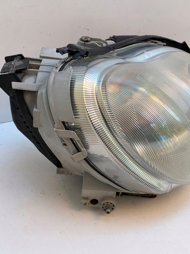 Frontscheinwerfer Mercedes-Benz W220 A2208200861 Rechts Scheinwerfer Headlight SCH3190650595pw