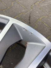 Laden Sie das Bild in den Galerie-Viewer, 1x Alufelge 19 Zoll 8.5" 5x112 38ET Glanz Silber 83A601025 Audi Q3 Rim Wheel FEL5577545734bo