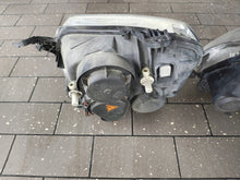 Load image into Gallery viewer, Frontscheinwerfer Opel Meriva A 93321055 93321054 Xenon Ein Satz Headlight SCH1112008832pv