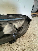 Laden Sie das Bild in den Galerie-Viewer, Frontscheinwerfer Ford Ecosport GN15-13D155-HE Xenon Links Headlight SCH9630708294js