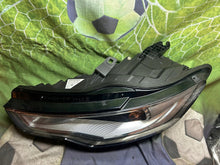 Laden Sie das Bild in den Galerie-Viewer, Frontscheinwerfer Audi A6 C7 4G0941005C Xenon Links Scheinwerfer Headlight