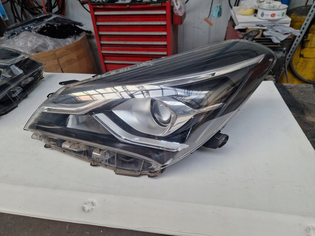 Frontscheinwerfer Toyota Yaris 56464-51653 LED Links Scheinwerfer Headlight SCH1802756467vc