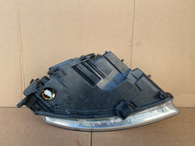 Laden Sie das Bild in den Galerie-Viewer, Frontscheinwerfer Audi A6 C6 4F0941029CP Xenon Links Scheinwerfer Headlight