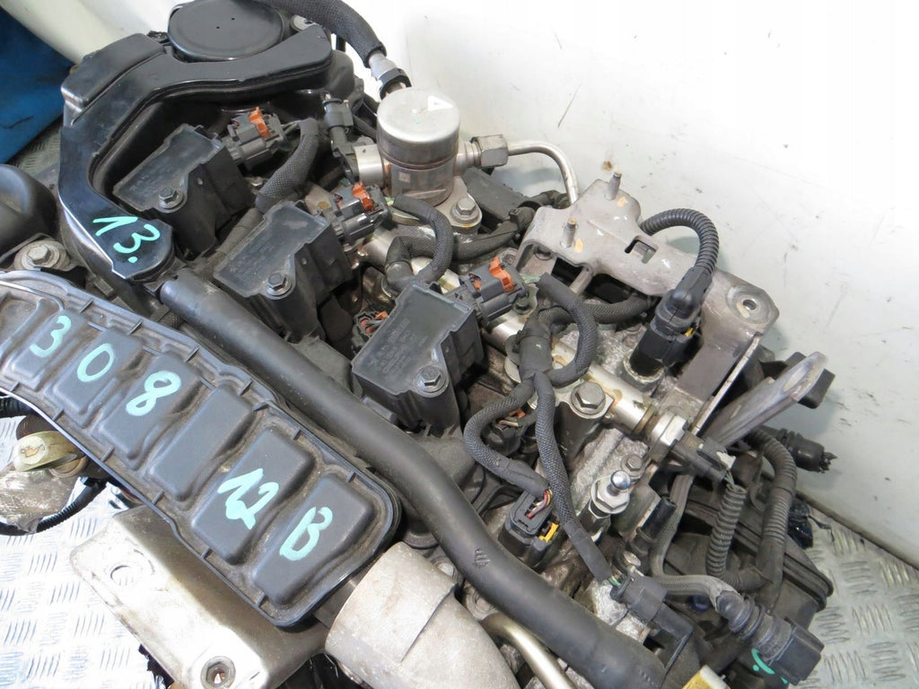 Motor Peugeot 308 II 10XVAC HN05 1.2 Benzin Engine Unkomplett