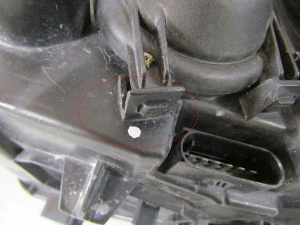 Frontscheinwerfer Mercedes-Benz W169 A1698201261 Xenon Rechts Headlight SCH2760554387ps