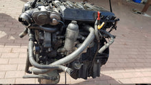 Laden Sie das Bild in den Galerie-Viewer, Motor BMW E60 M57T 2.5 Diesel Engine Unkomplett