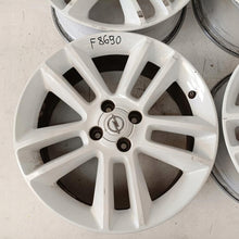 Laden Sie das Bild in den Galerie-Viewer, 4x Alufelge 17 Zoll 7.0" 4x100 44ET Glanz Weiß Opel Meriva Corsa D Rim Wheel FEL1470494765io
