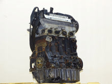 Laden Sie das Bild in den Galerie-Viewer, Motor VW Passat B8 DCXA 1.6 TDI 120PS 88kW 159TKm Diesel Engine Unkomplett