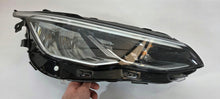 Load image into Gallery viewer, Frontscheinwerfer VW Golf VIII I 5NB941082A 5H1941006B Rechts Headlight SCH5109298161mq