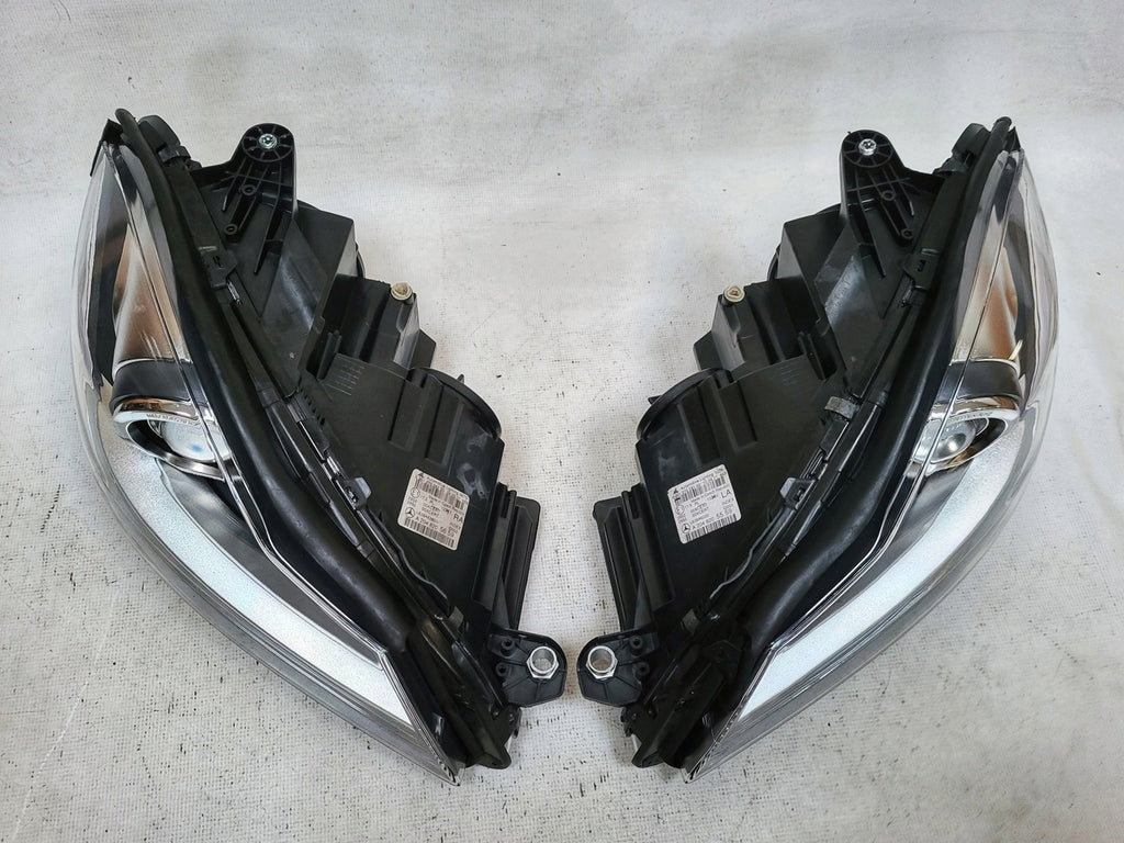 Frontscheinwerfer Mercedes-Benz W204 A2048205559 Xenon Rechts oder Links