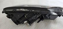 Laden Sie das Bild in den Galerie-Viewer, Frontscheinwerfer Mazda Cx-7 EH10-51040 100-41028 Xenon Links Headlight SCH9491417172lc