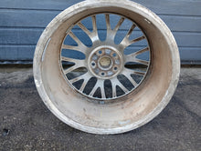 Laden Sie das Bild in den Galerie-Viewer, 1x Alufelge 19 Zoll 8.5&quot; 5x112 Glanz Silber 4F0601025L Audi A6 C6 Rim Wheel