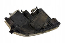 Laden Sie das Bild in den Galerie-Viewer, Frontscheinwerfer Toyota Avensis Links Scheinwerfer Headlight SCH3877748525nh