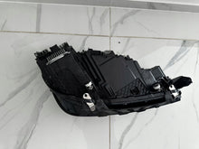 Laden Sie das Bild in den Galerie-Viewer, Frontscheinwerfer BMW IX 5A3CEA1-03 Links Scheinwerfer Headlight SCH3497238899zi