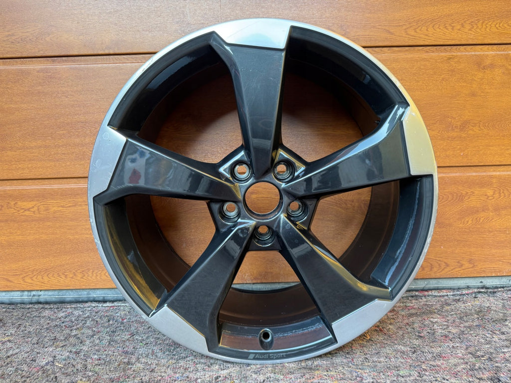 1x Alufelge 19 Zoll 8.5" 5x112 53ET Glanz Schwarz 8V0601025FC Audi A3 Rim Wheel FEL8062853293dl